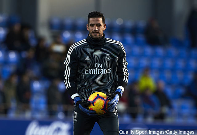 Casilla swaps Real Madrid for Leeds United