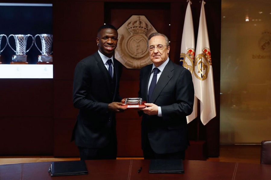 Source: @vini11Oficial