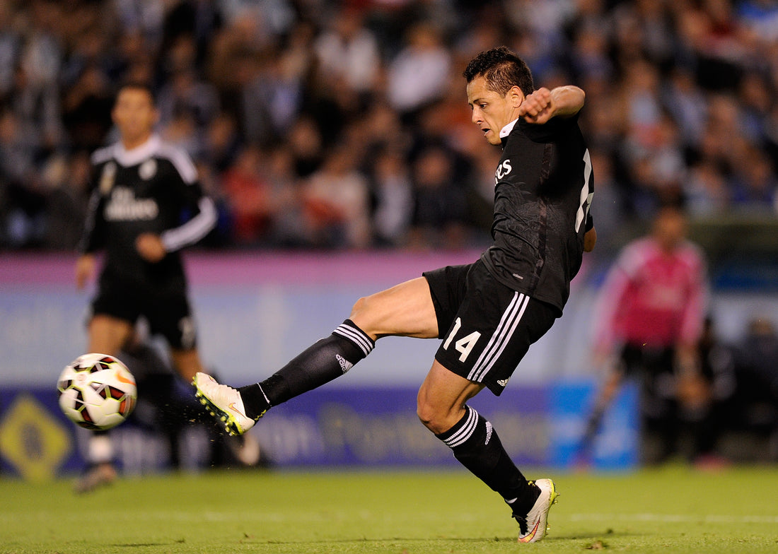In form Chicharito takes Real to another win