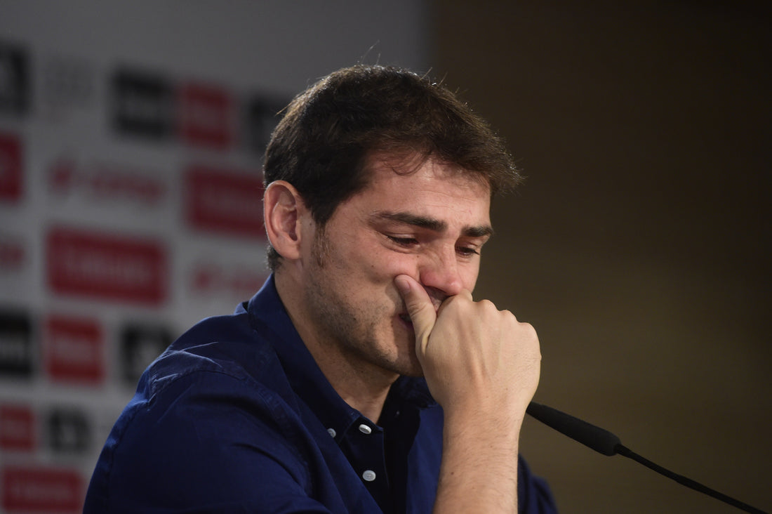 Casillas wipes away the tears as he waves goodbye to the Bernabeu